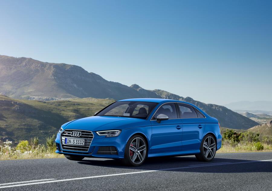  Audi S3 Sedan (8V) 2016 года  (WW) (фото 13 из 36)